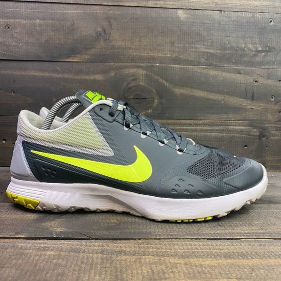 Nike Men’s FS Lite Trainer II Size US 9.5 Cross Trainer Anthracite/Volt 683141-0
